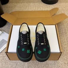 Christian Dior Low Shoes
